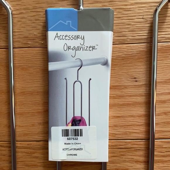 Accessory organizer. - Picture 2 of 4